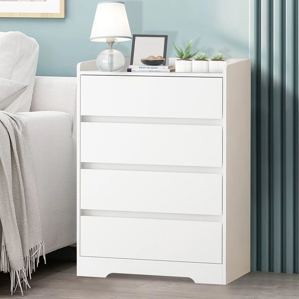 White 4 Drawer Wood Dresser Z627016