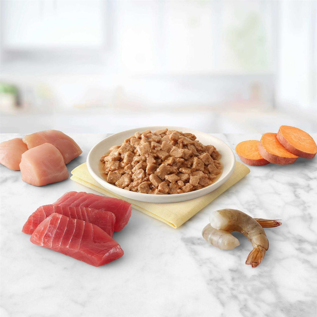 Tuna Chicken Fish & Shrimp Flaked Wet Cat Food D5671