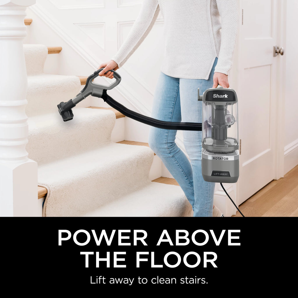Upright Vacuum with Self-Cleaning Brushroll T770020
