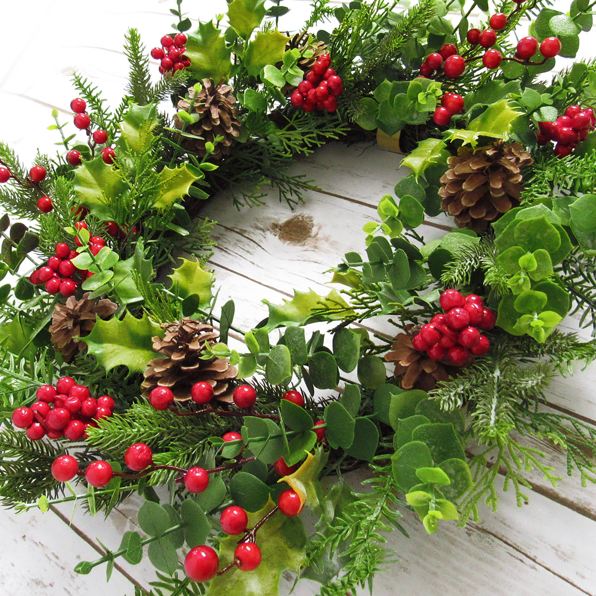 24in Artificial Christmas Wreath W40962