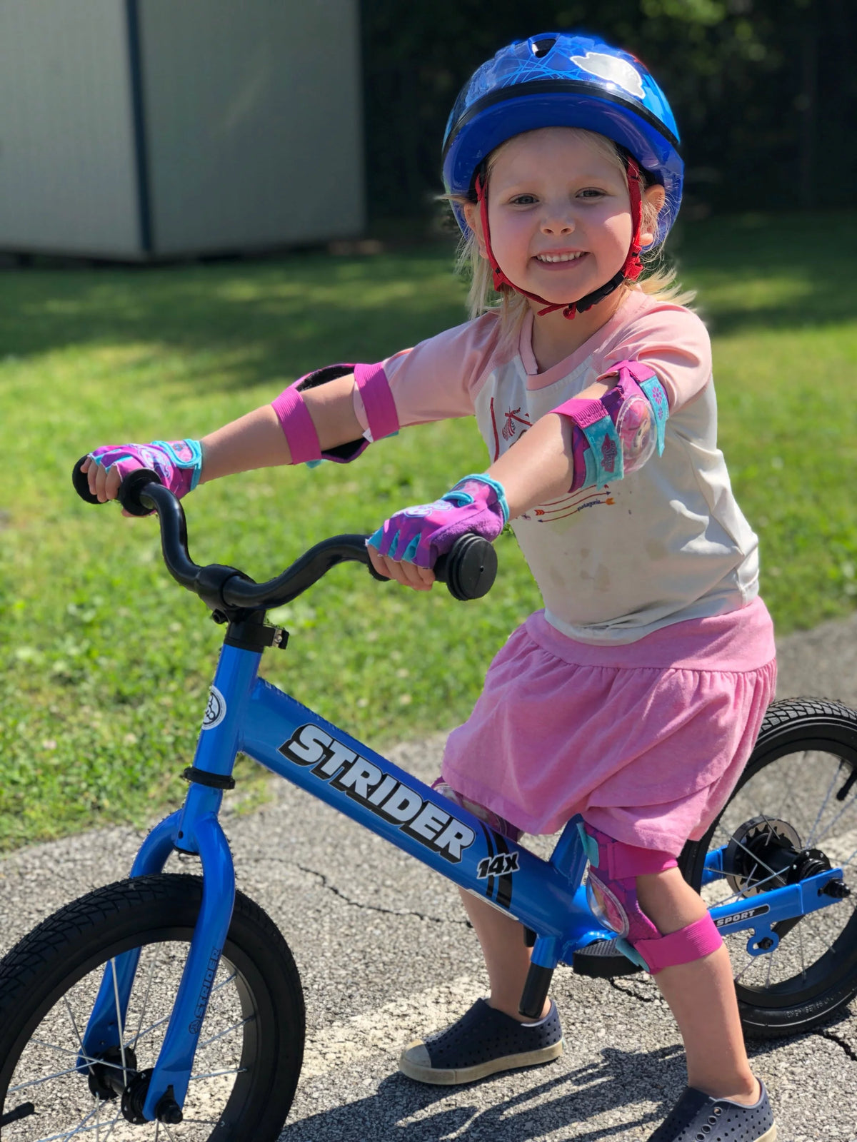 14x Sport Balance Bike Awesome Blue L8412
