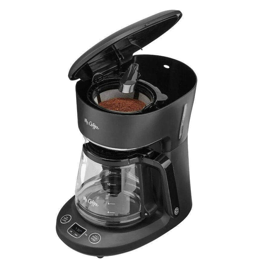 12-Cup Programmable Coffeemaker D28716