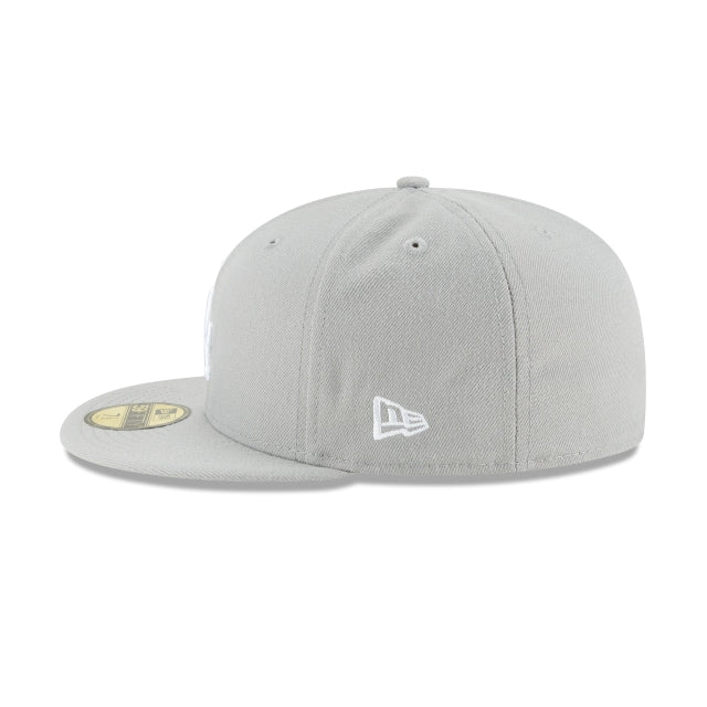 Gray Fitted Hat Q734526