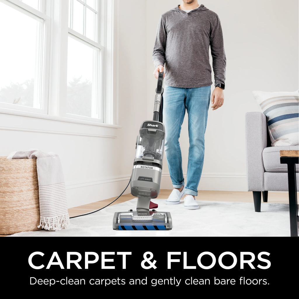 Upright Vacuum with Self-Cleaning Brushroll T770020